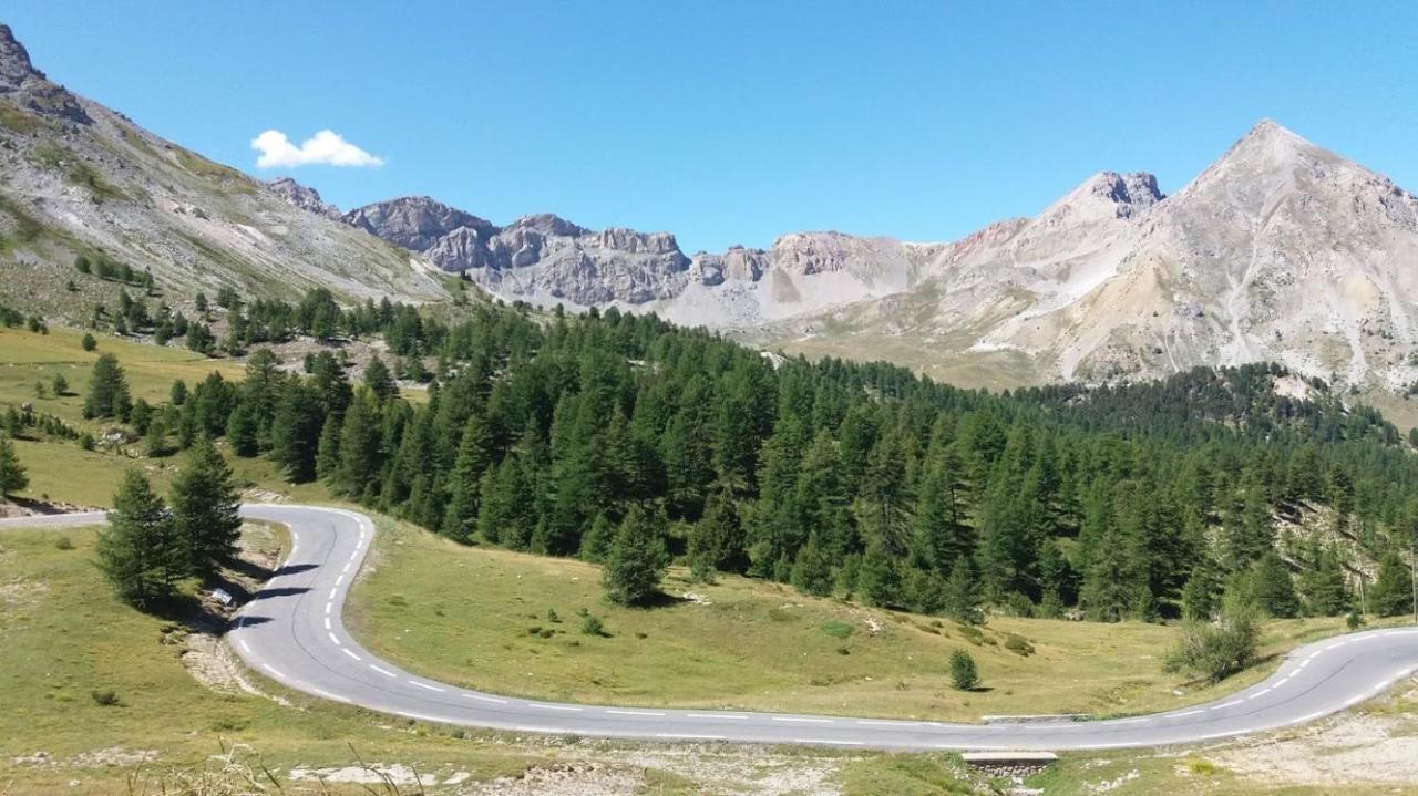 Le Pre Fleuri A Guillestre - Appartements Neufs Classes Meubles De Tourisme 3 Etoiles - Parking Privatif المظهر الخارجي الصورة